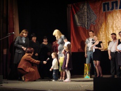 Общегородской праздник «Рождение семьи» состоялся 19 мая в Театре Кукол